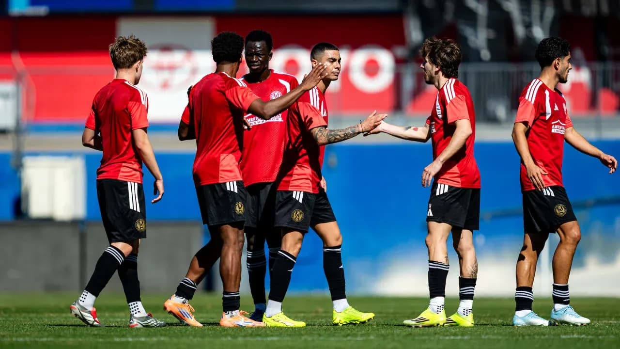 Joueurs d'Atlanta United FC célébrant un but