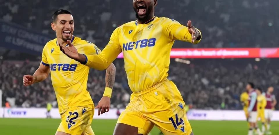 Joueurs de Crystal Palace célébrant un but