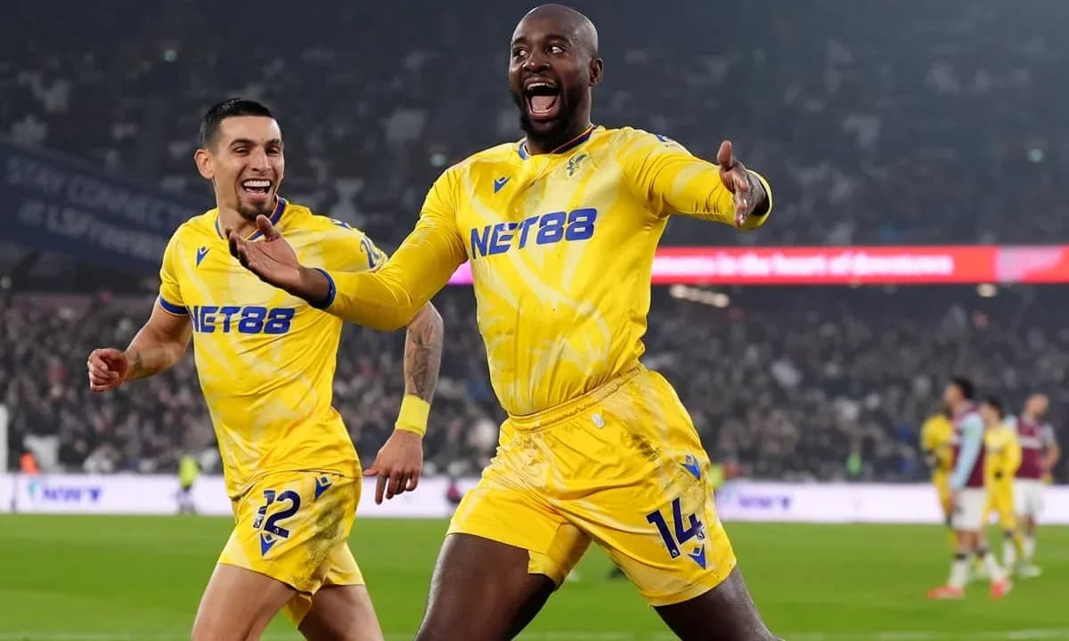 Joueurs de Crystal Palace célébrant un but