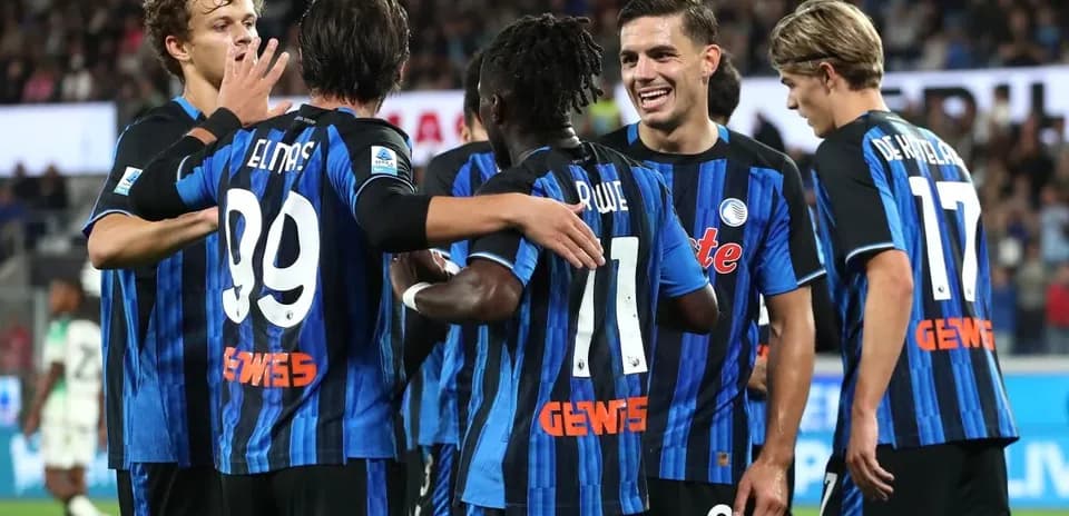 Joueurs d'Atalanta célébrant un but