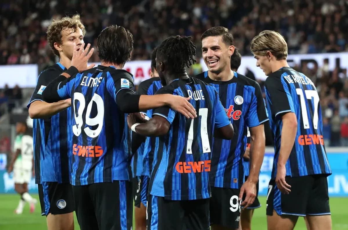 Joueurs d'Atalanta célébrant un but