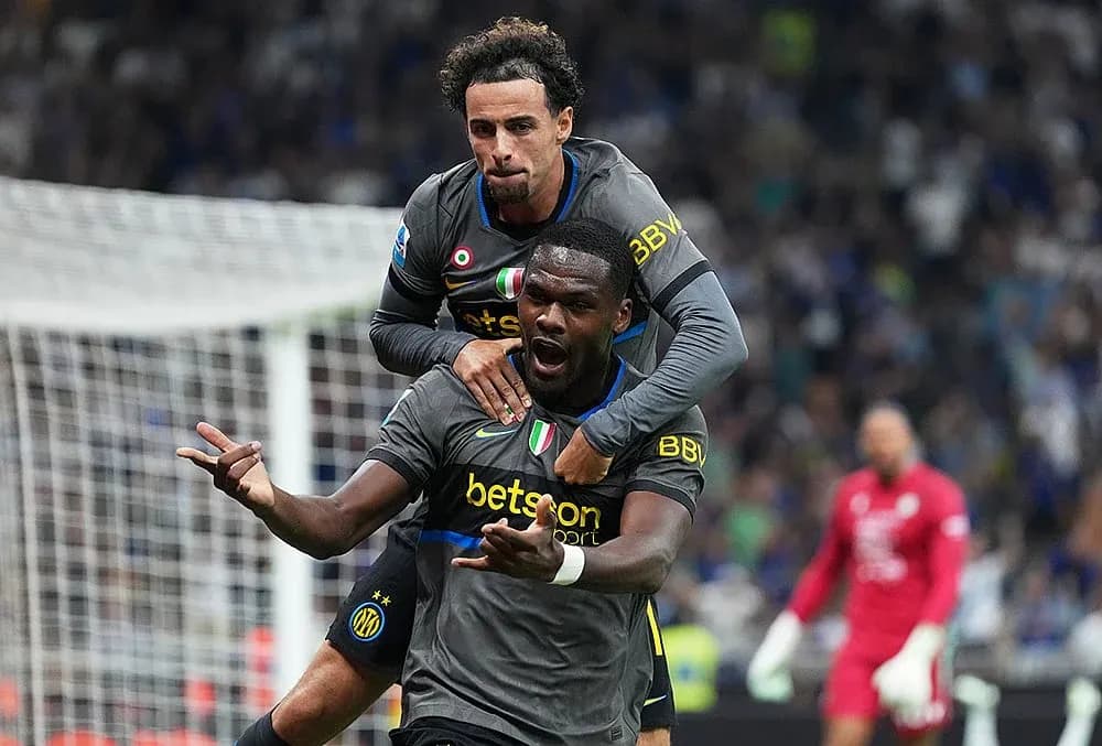 Joueurs de l'Inter célébrant un but