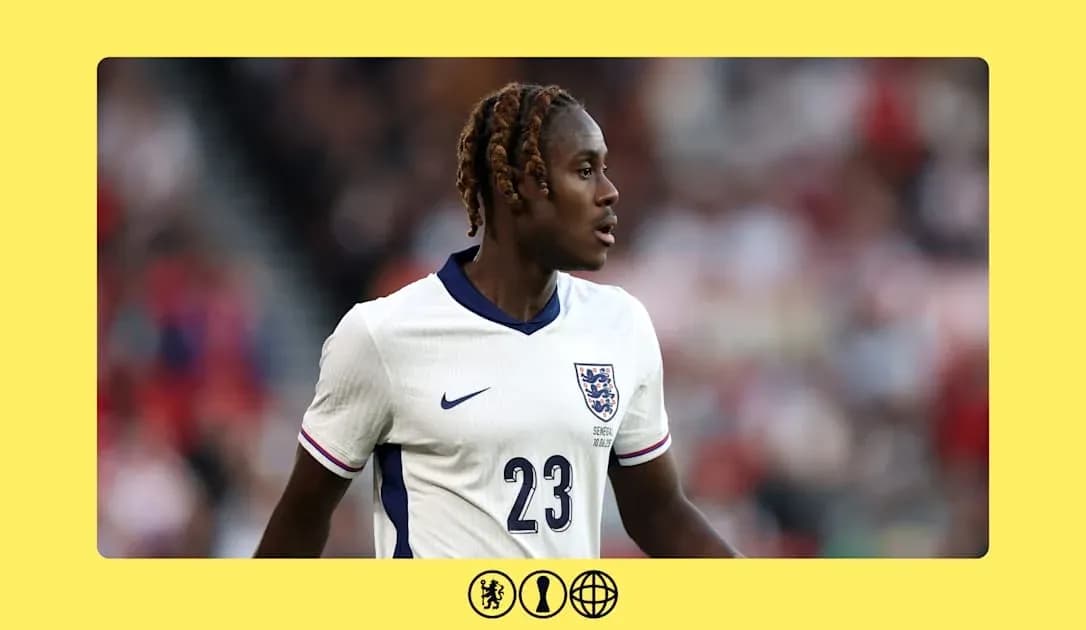 Joueur anglais avec maillot blanc sur le terrain