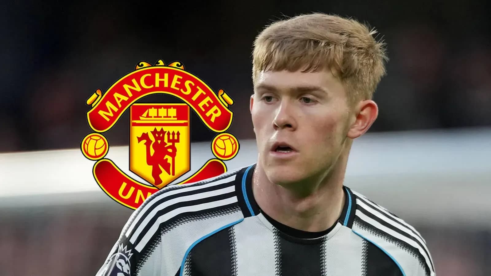 Joueur de Newcastle avec logo de Manchester United en arrière-plan Joueur de Newcastle avec logo de Manchester United en arrière-plan