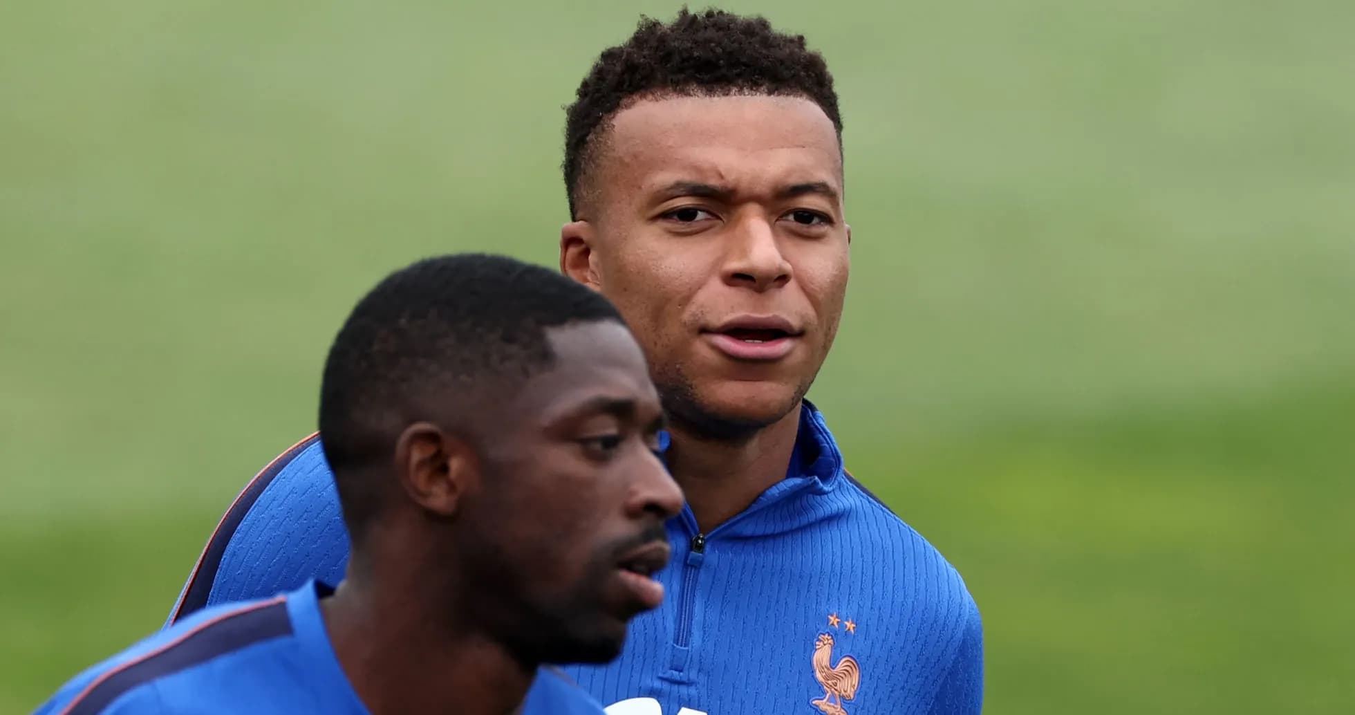 Deux joueurs s'entraînant lors d'une séance d'entraînement