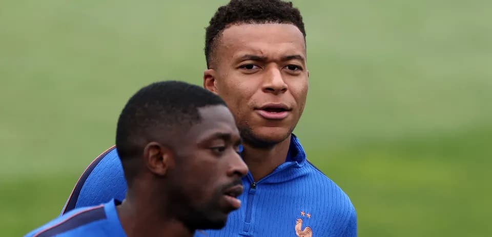 Deux joueurs s'entraînant lors d'une séance d'entraînement