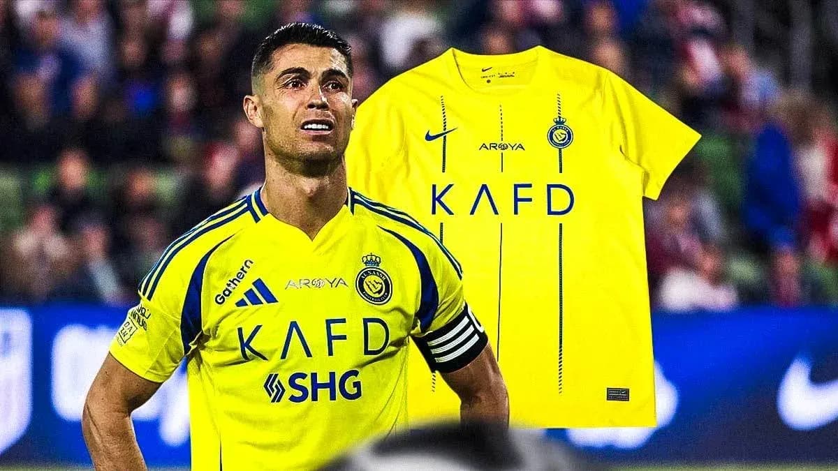 Joueur en maillot jaune de Al Nassr sur le terrain