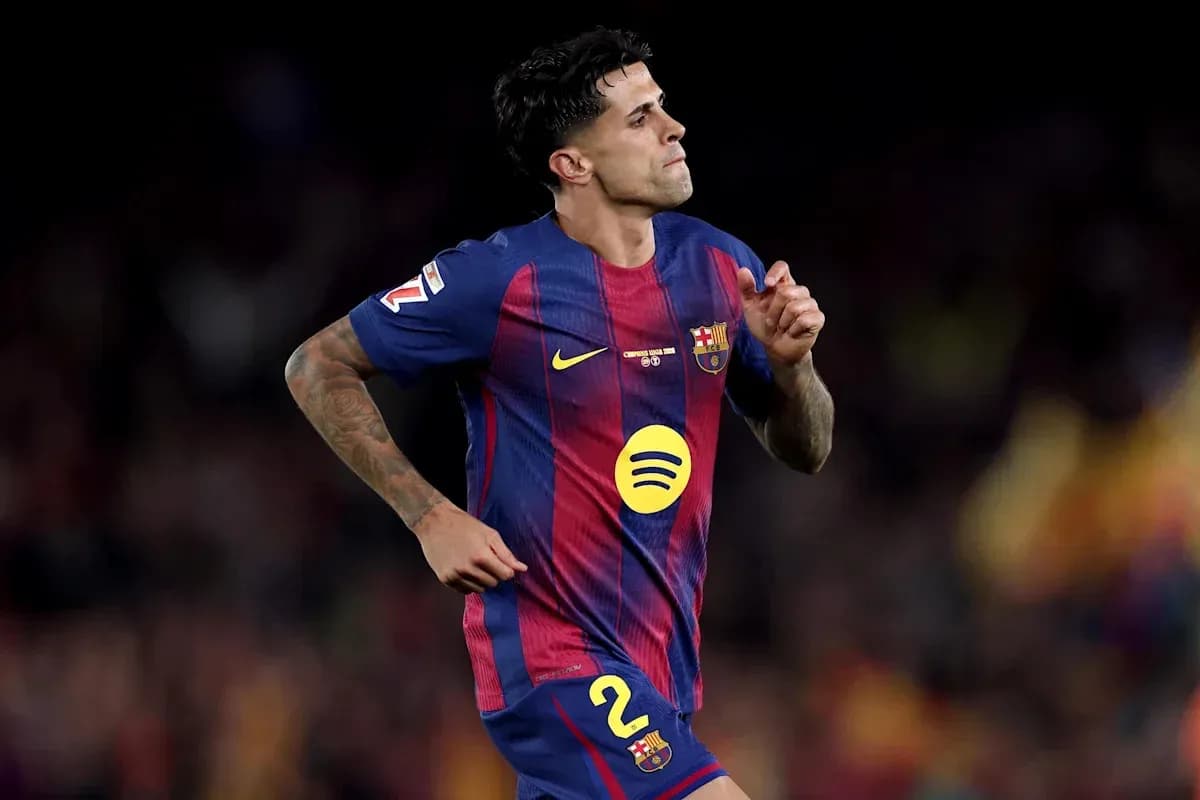 Joueur du FC Barcelone courant sur le terrain