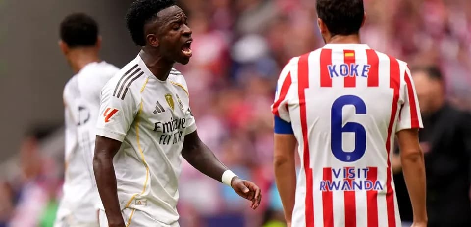 Vinícius Jr. s'exprimant face à Koke