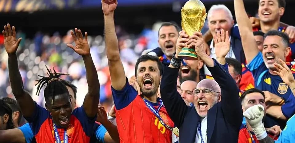 Équipe espagnole célébrant la victoire de la Coupe du Monde