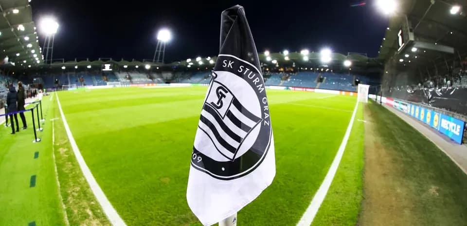 Drapeau de SK Sturm Graz au stade