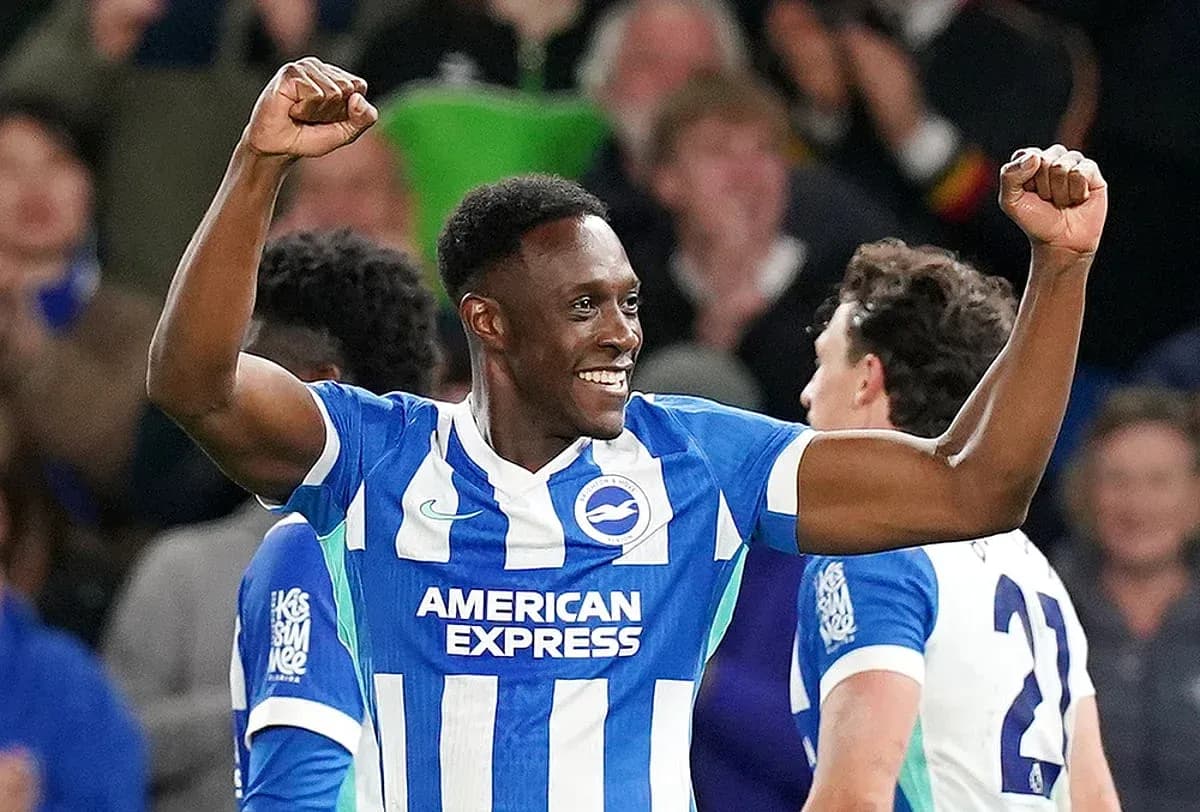 Joueur de Brighton célébrant un but