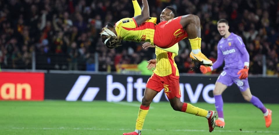 Lens 3-1 Rennes : victoire décisive des Sang et Or