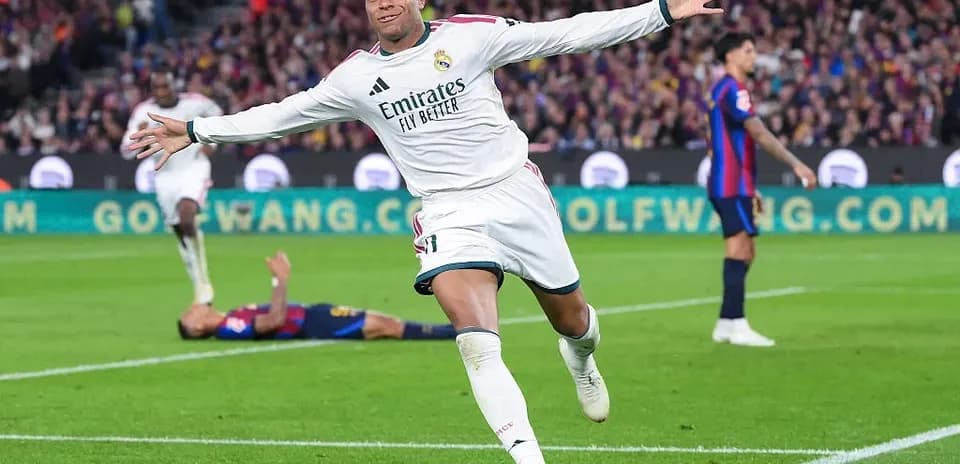 Joueur célébrant un but lors d'un match