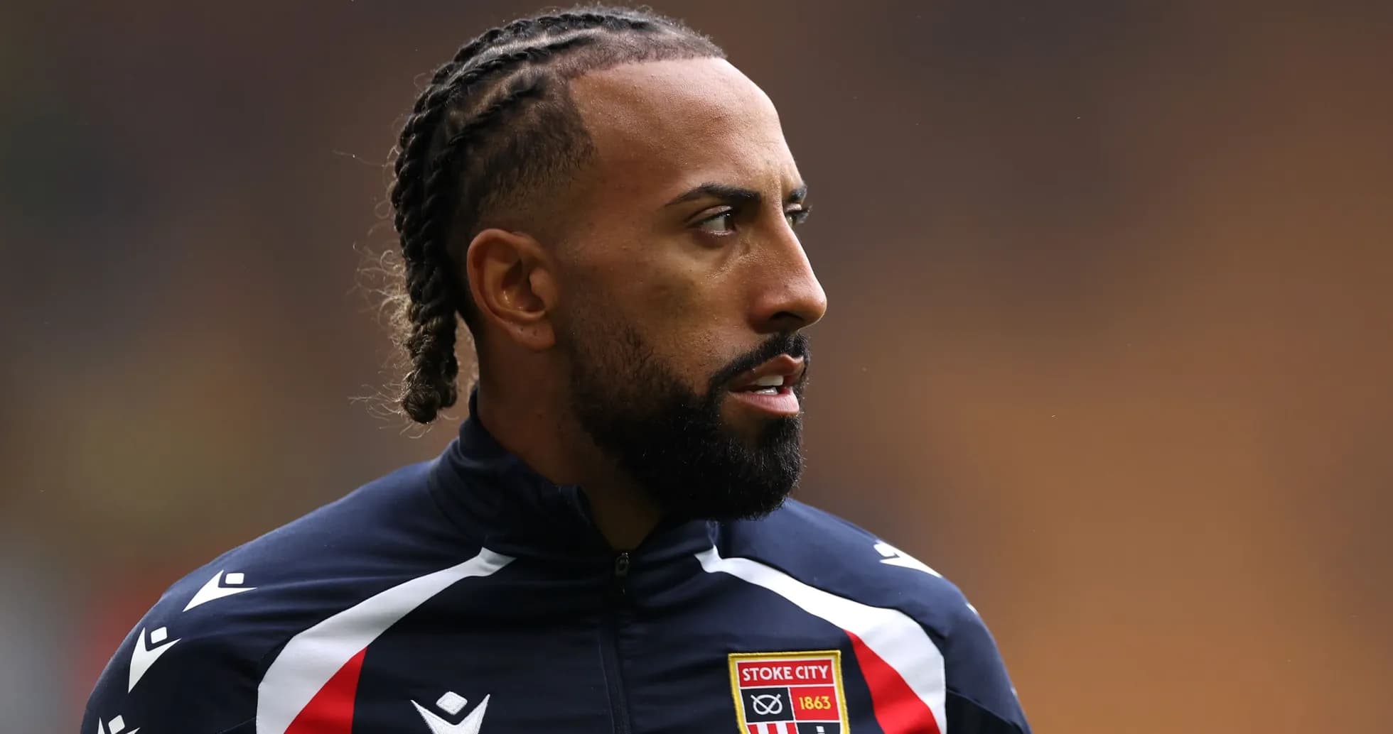 Joueur de Stoke City sur le terrain avant le match