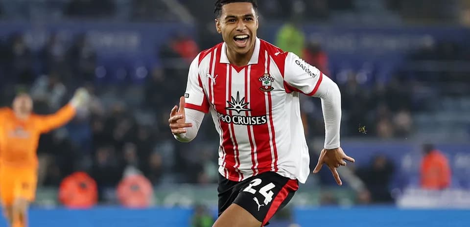 Joueur de Southampton célébrant un but marqué