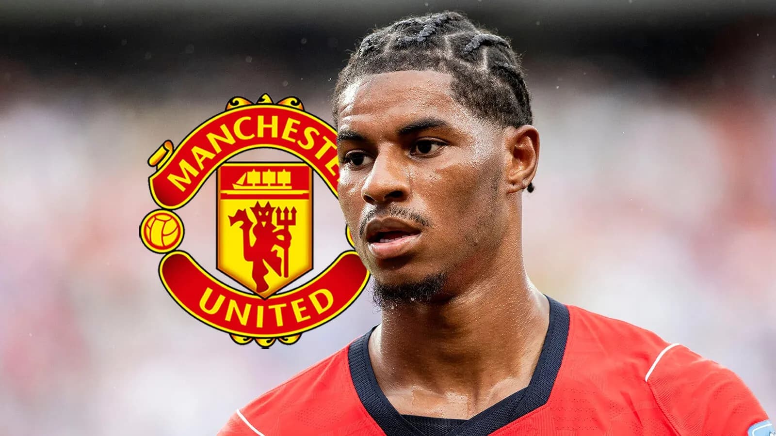 Joueur de Manchester United avec maillot rouge