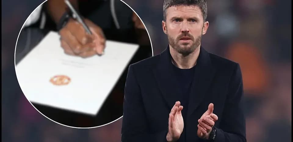 Michael Carrick applauding during a match
