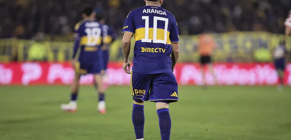 Joueur portant le maillot numéro 10 d'Aranda