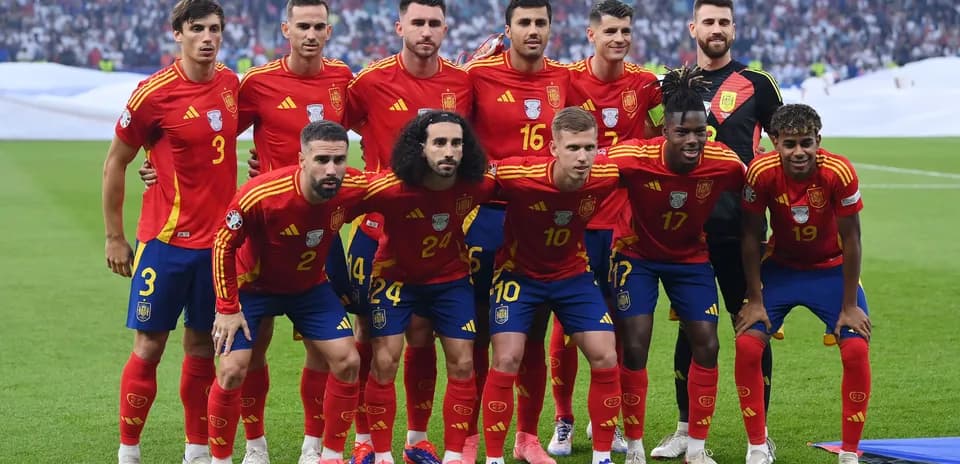 Équipe nationale espagnole posant avant un match