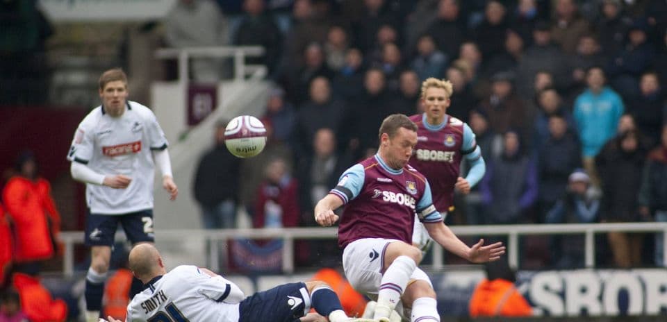 Retour après 14 ans : Millwall et West Ham s'affrontent pour le 100e derby
