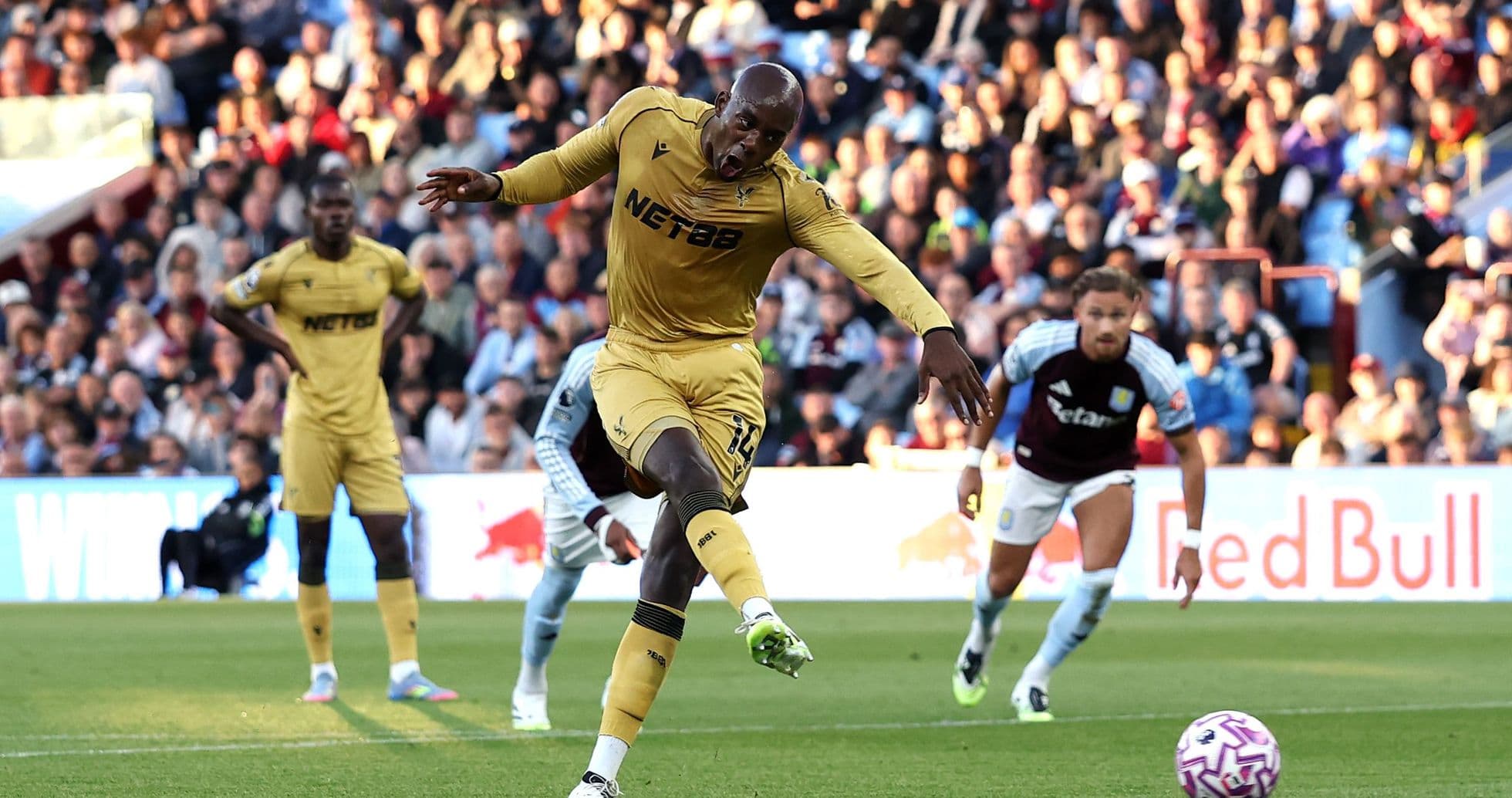 Aston Villa vise Jean-Philippe Mateta alors qu'Ollie Watkins cherche un transfert en Arabie Saoudite