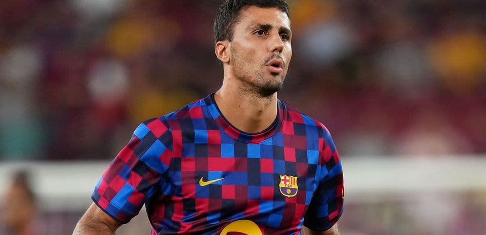 Rodri souligne que Barcelone doit privilégier la solidité plutôt que le style pour triompher en Europe