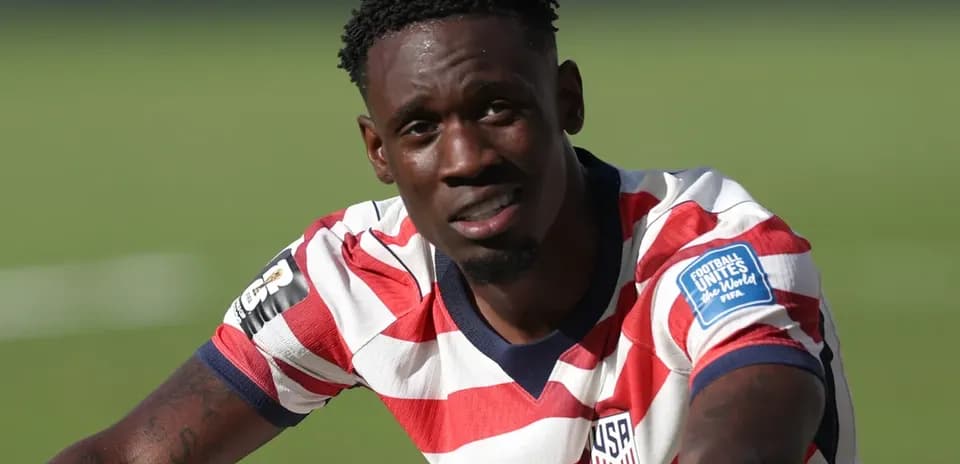 Pourquoi Folarin Balogun a-t-il été expulsé lors du match États-Unis vs Bosnie-Herzégovine à la Coupe du Monde 2026 ?