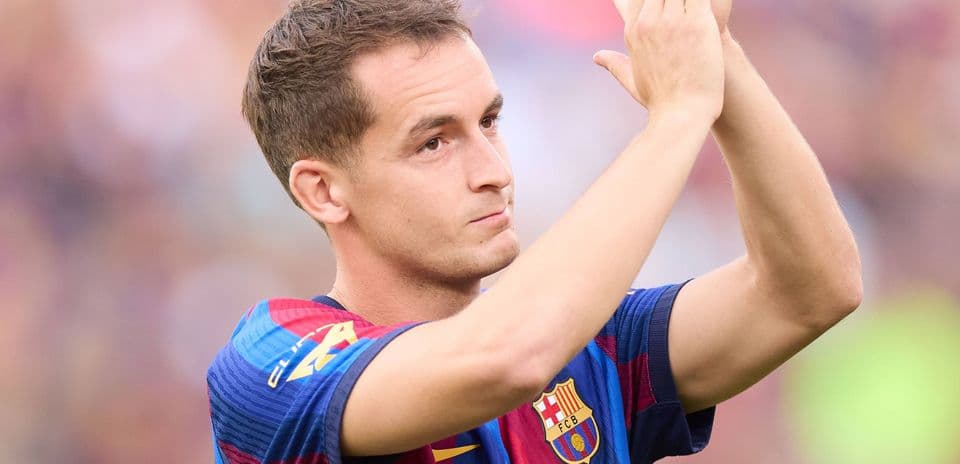 Deportivo A Coruna accueille Marc Casado de Barcelone en prêt avec option d'achat