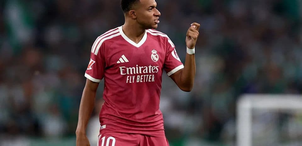 L'engagement de Mbappé envers le Real Madrid remis en question face à des rumeurs sur sa concentration prioritaire au Mondial