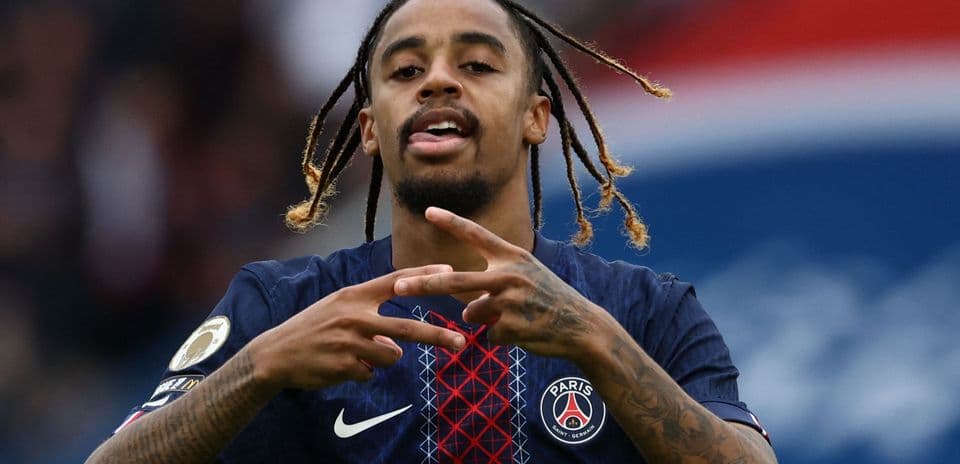 Liverpool face un dilemme avec le transfert à 145 millions de livres, PSG réclame une somme folle