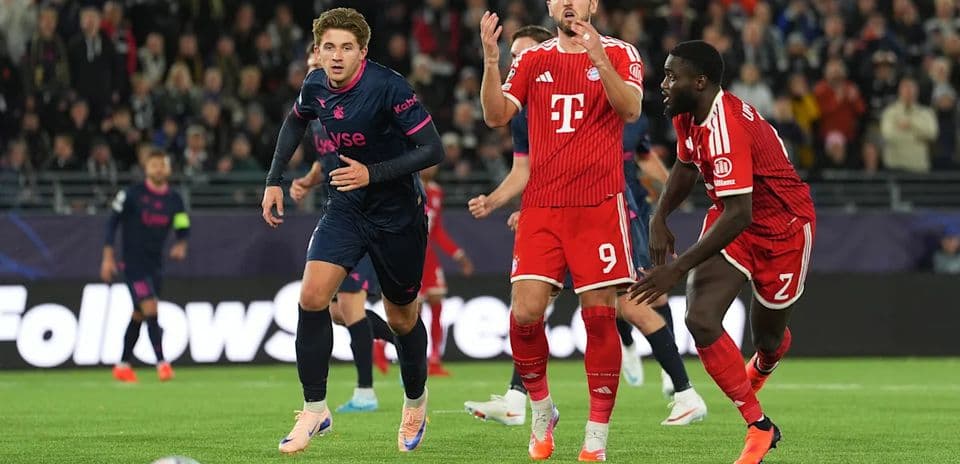 Manchester United chute face à l'Atlético Madrid, Bayern Munich tenu en échec, Barcelone domine en Ligue des Champions