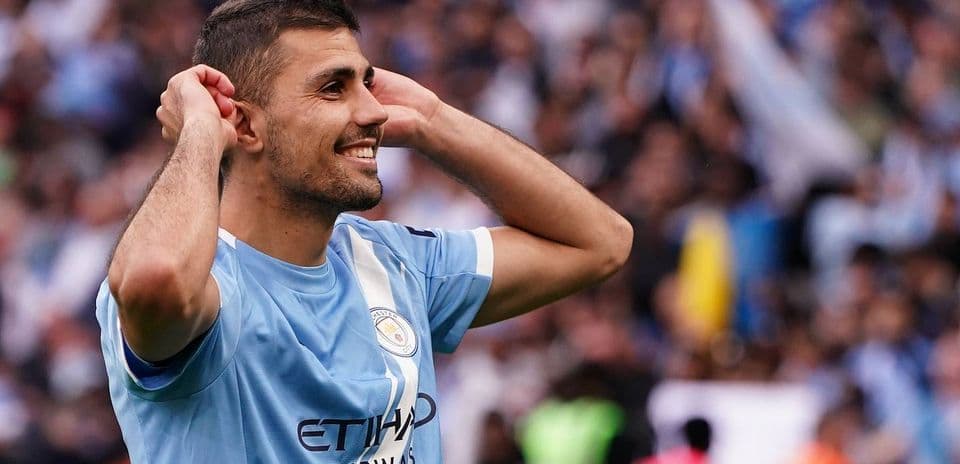 Barcelone Proche d’un Accord pour Rodri, Enzo Maresca Donne les Dernières Informations