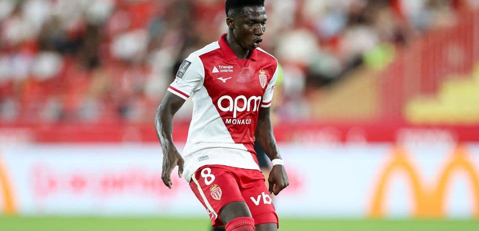 Chelsea conclut un accord avec Monaco pour Lamine Camara alors qu'Enzo Fernandez s'apprête à partir