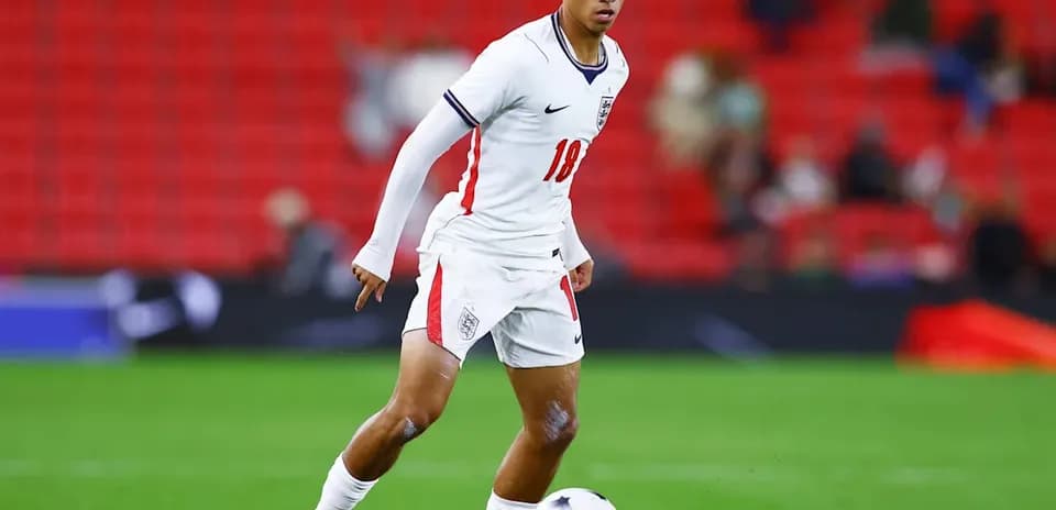 Liverpool suit Josh King, joyau de Fulham coté à 51 millions de livres