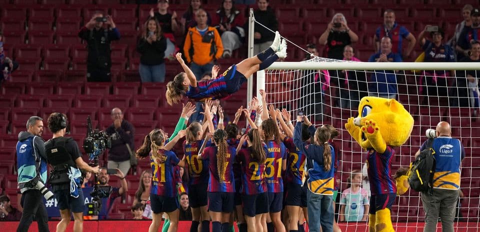 Claudia Pina marque quatre buts lors de la déroute historique du FC Barcelone contre le Real Madrid en El Clasico