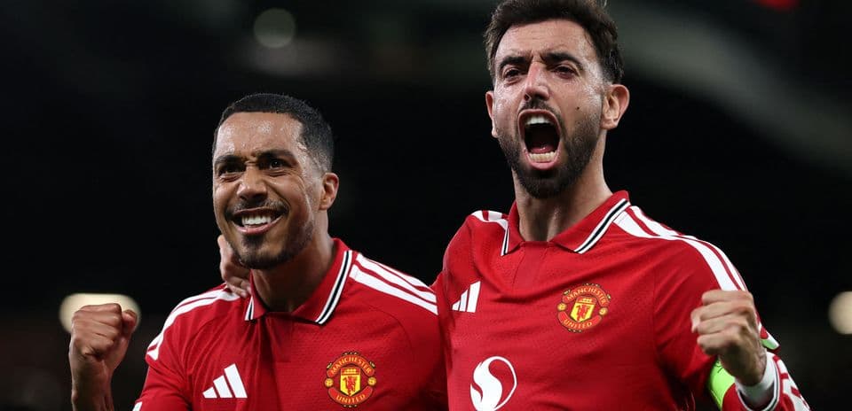 Michael Carrick célèbre l'association florissante entre Kobbie Mainoo et Youri Tielemans à Manchester United
