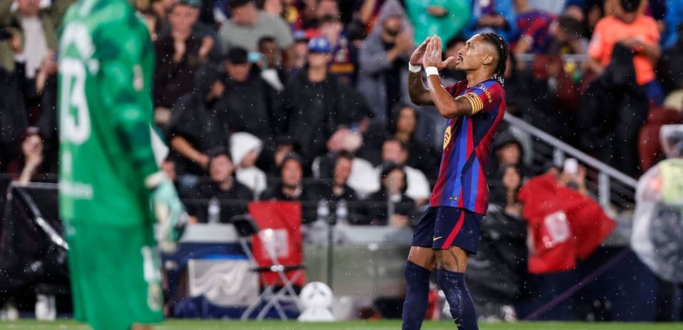 Raphinha brille avec un triplé et dévoile le secret de la série victorieuse du FC Barcelone