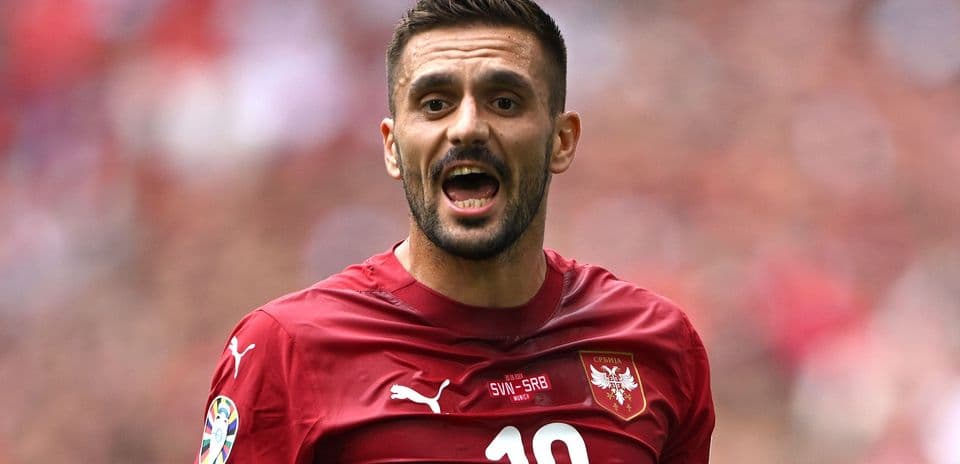 Dusan Tadic annonce son retour inattendu en équipe nationale serbe après deux ans d'absence