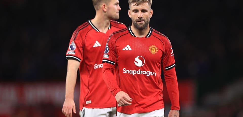 Paul Scholes exhorte Manchester United à recruter Lewis Hall après les difficultés de Luke Shaw