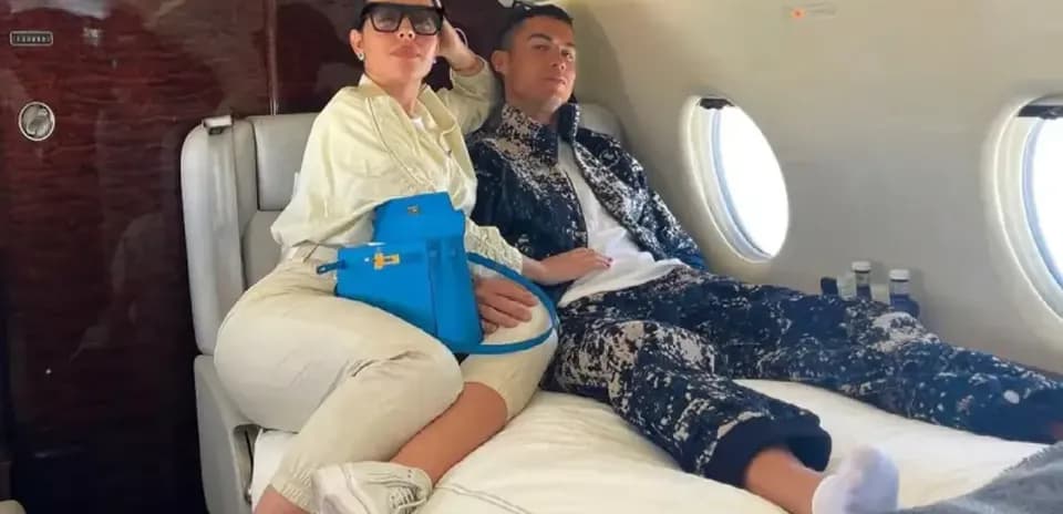 Georgina s’approprie le jet privé à 96 milliards ₦ de Cristiano Ronaldo après leur mariage somptueux