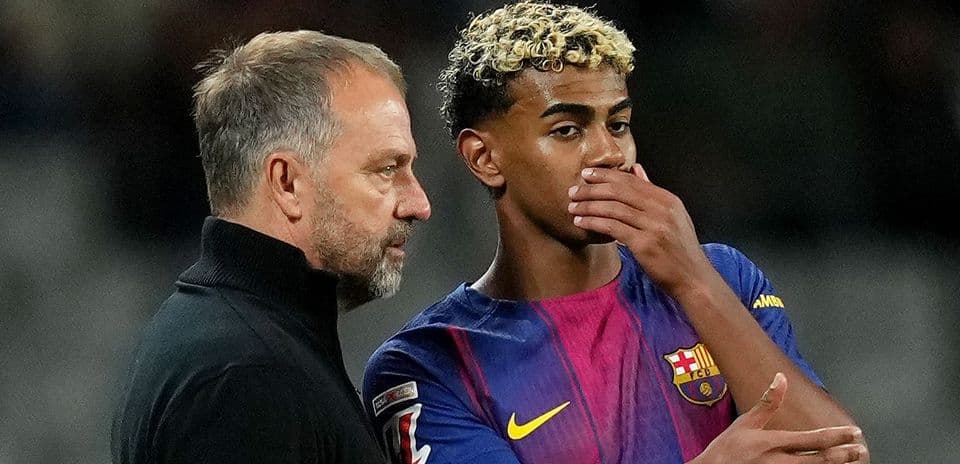 Hansi Flick loue Lamine Yamal, le prodige de Barcelone retrouve le sourire avant Rayo Vallecano