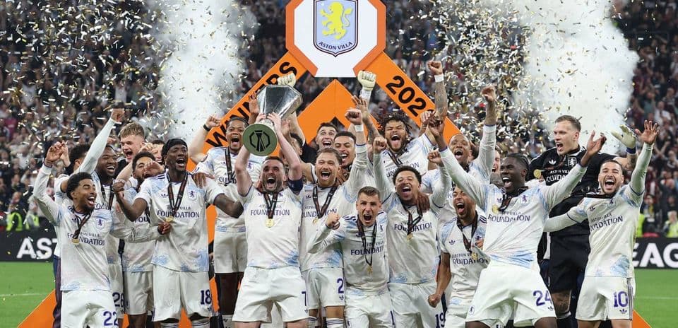 Revenus des 12 clubs britanniques en Europe lors de la saison 2025/26