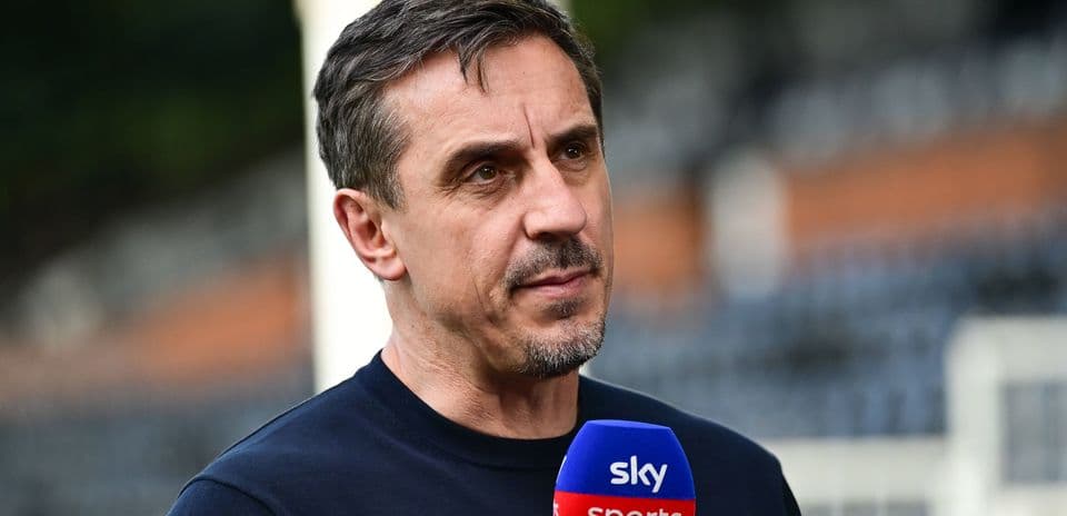 Gary Neville encense Manchester City d'Enzo Maresca après la victoire 3-0 à Anfield contre Liverpool malgré les charges en Premier League
