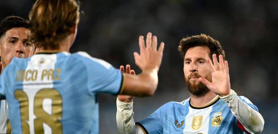 Nico Paz pressenti pour reprendre le mythique numéro 10 de l'Argentine après Messi