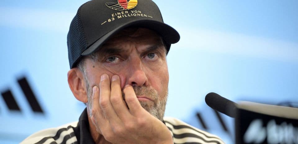 Jurgen Klopp face au défi de redresser l'Allemagne avec un football intense