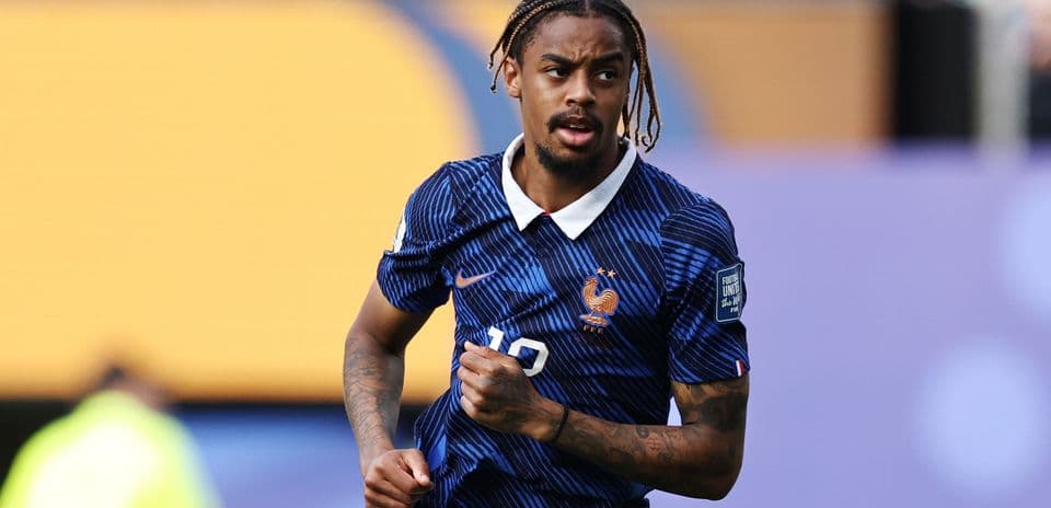 Liverpool prépare une nouvelle offre pour Bradley Barcola après le transfert de Godts au PSG