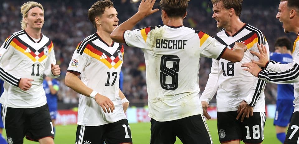 Performances des joueurs allemands contre la Serbie : Florian Wirtz dirige une victoire maîtrisée à l'Allianz Arena