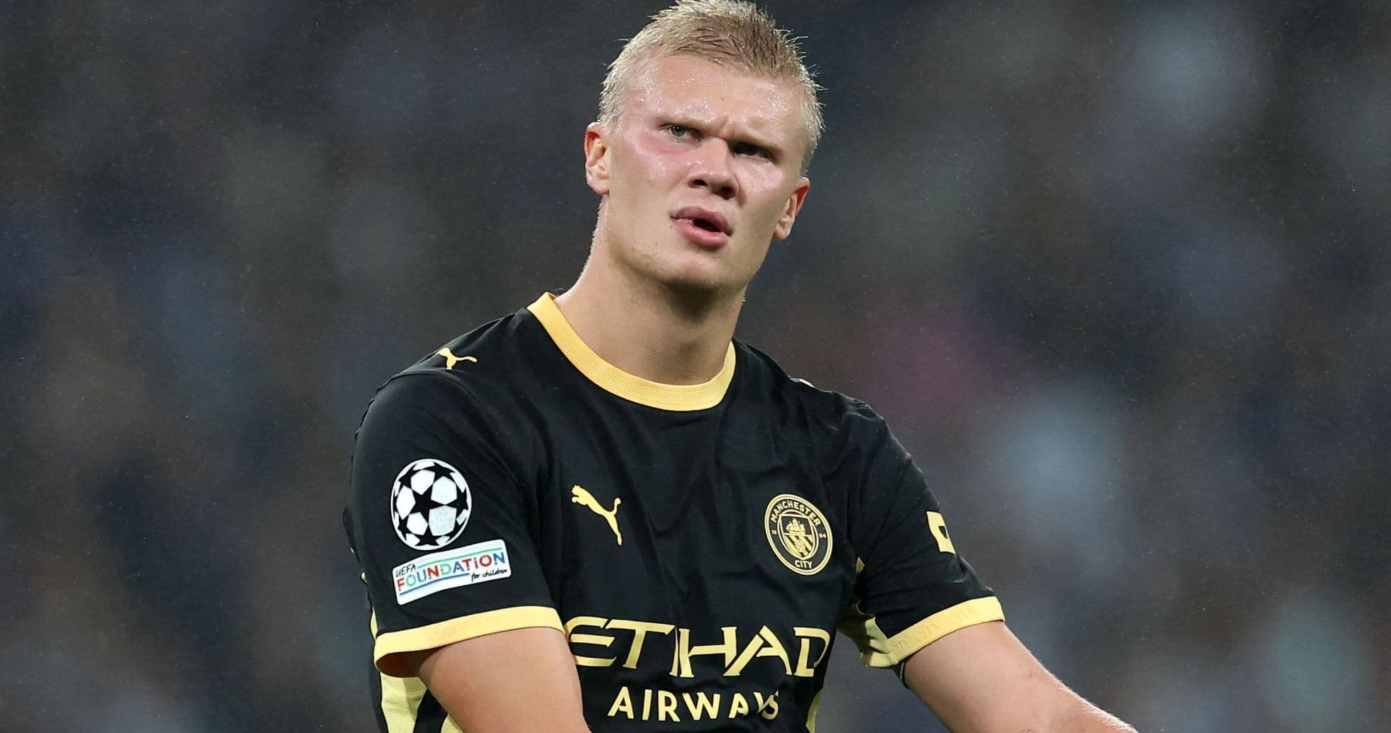Erling Haaland célèbre la victoire difficile de Manchester City face à Porto et égalise un record européen