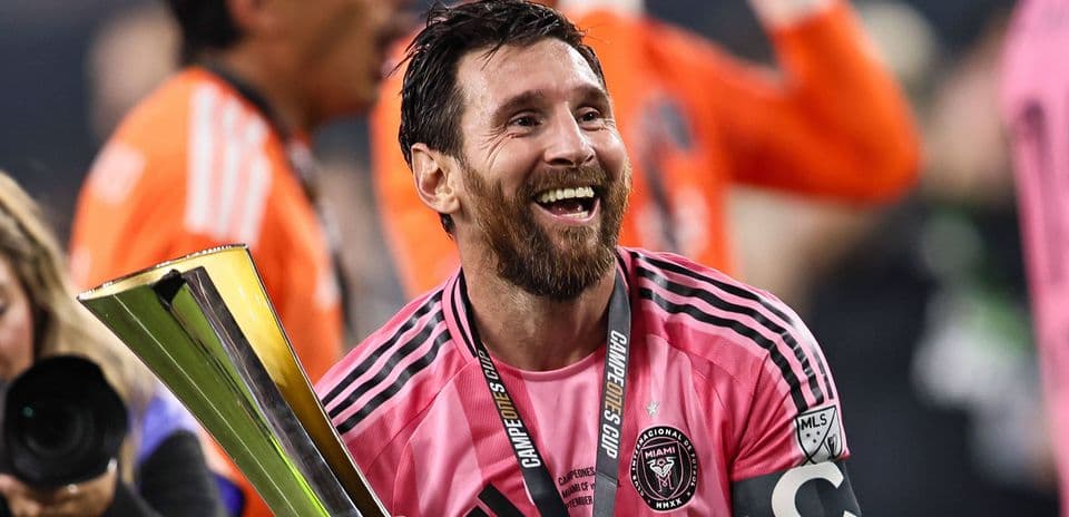 Carolina Holguin transmet un message spécial à Lionel Messi après la reprise d'Eldense